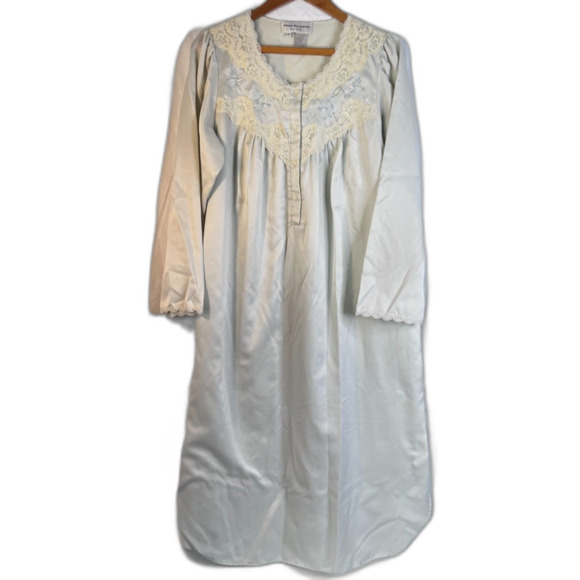 Miss Elaine Classics Vintage Nightgown Satiny Lace Detail Bodice Long Sz Medium - Picture 9 of 9